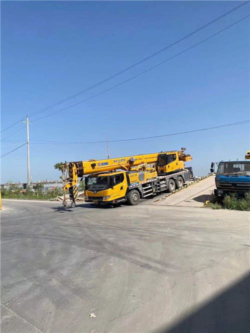 灞桥区吊车作业时，可能会产生哪些额外收费项目？