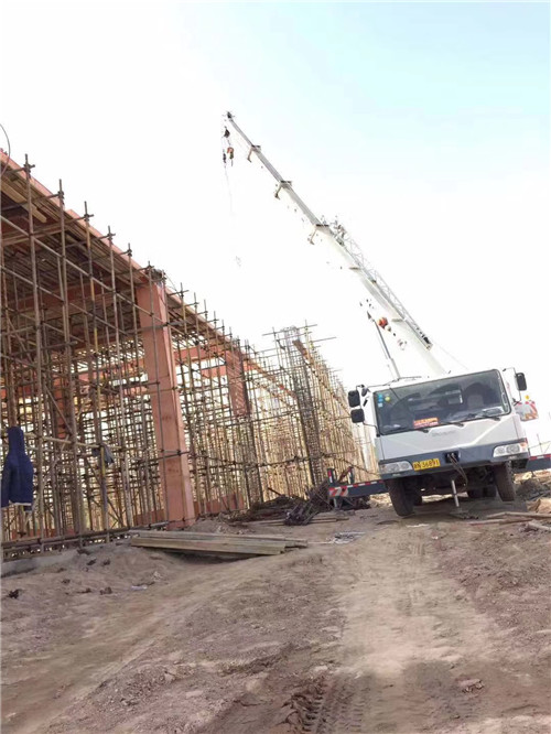 灞桥区吊车作业的安全注意事项有哪些？